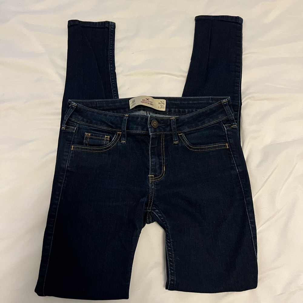 Hollister Super Skinny Jeans